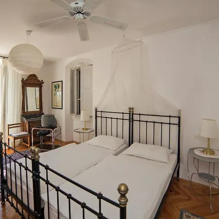 With Parking Space Trpanj, Peljesac - 10046 Appartement